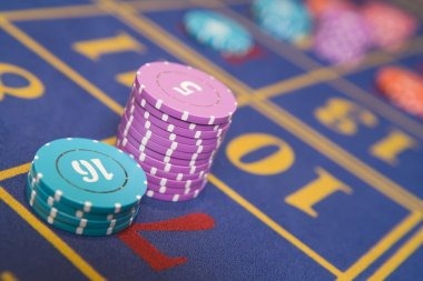 gopay303 platform interface showing sportsbook, casino, and slots sections